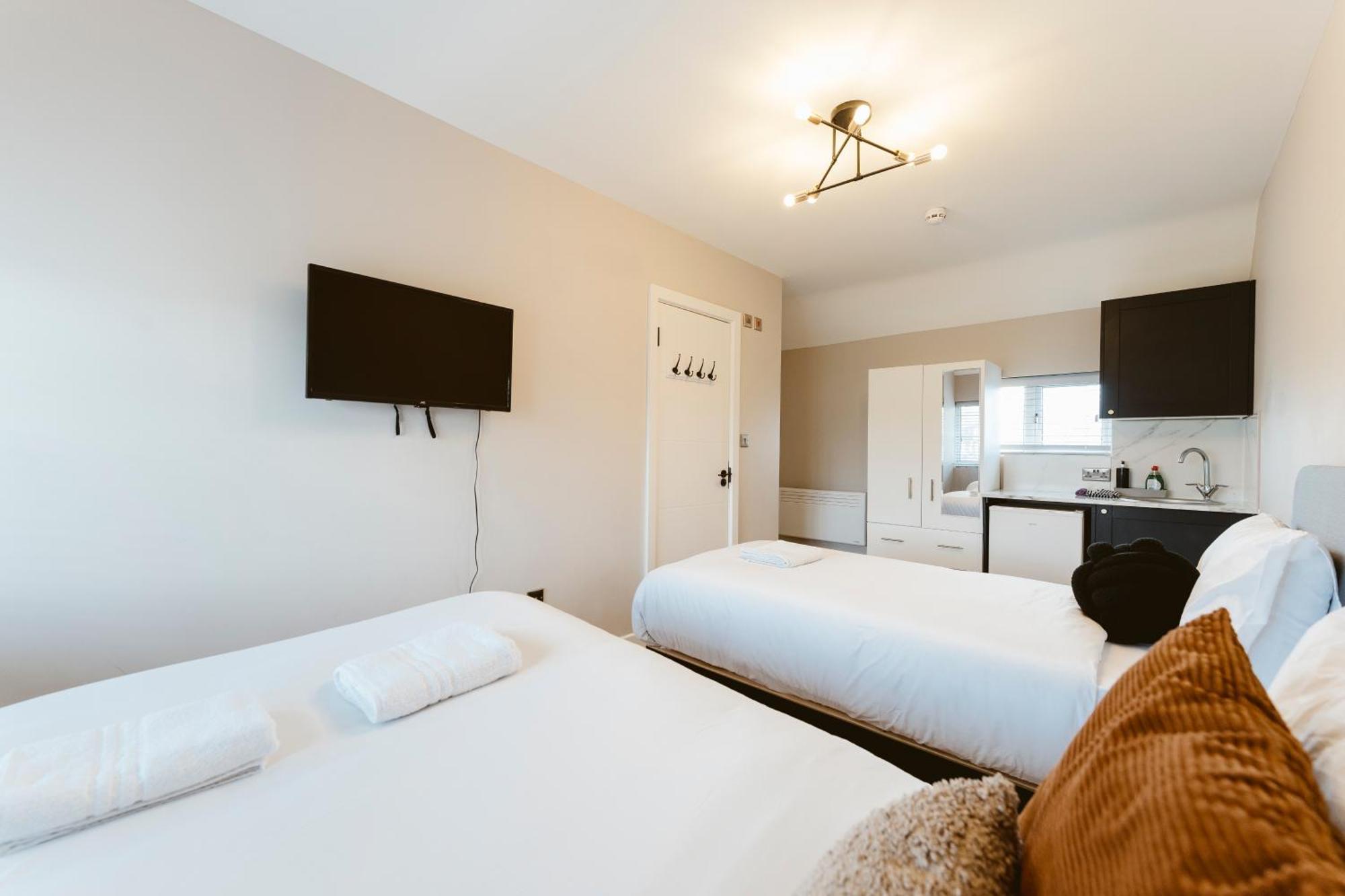 West Drayton Self Contained Studios Exteriör bild
