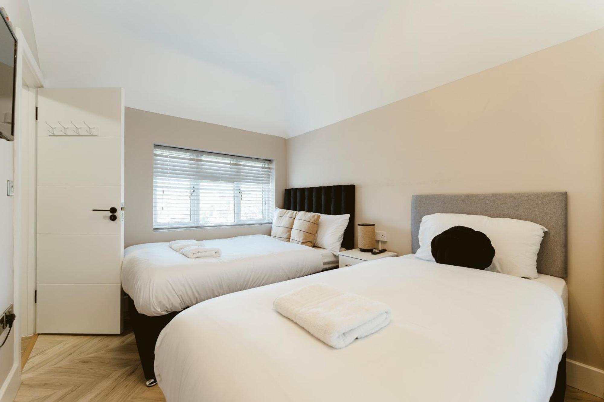 West Drayton Self Contained Studios Exteriör bild