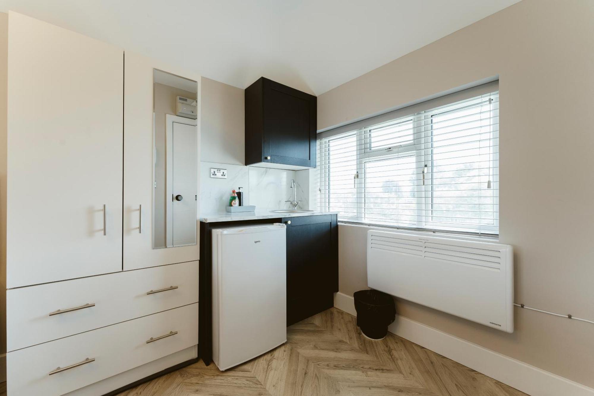 West Drayton Self Contained Studios Exteriör bild