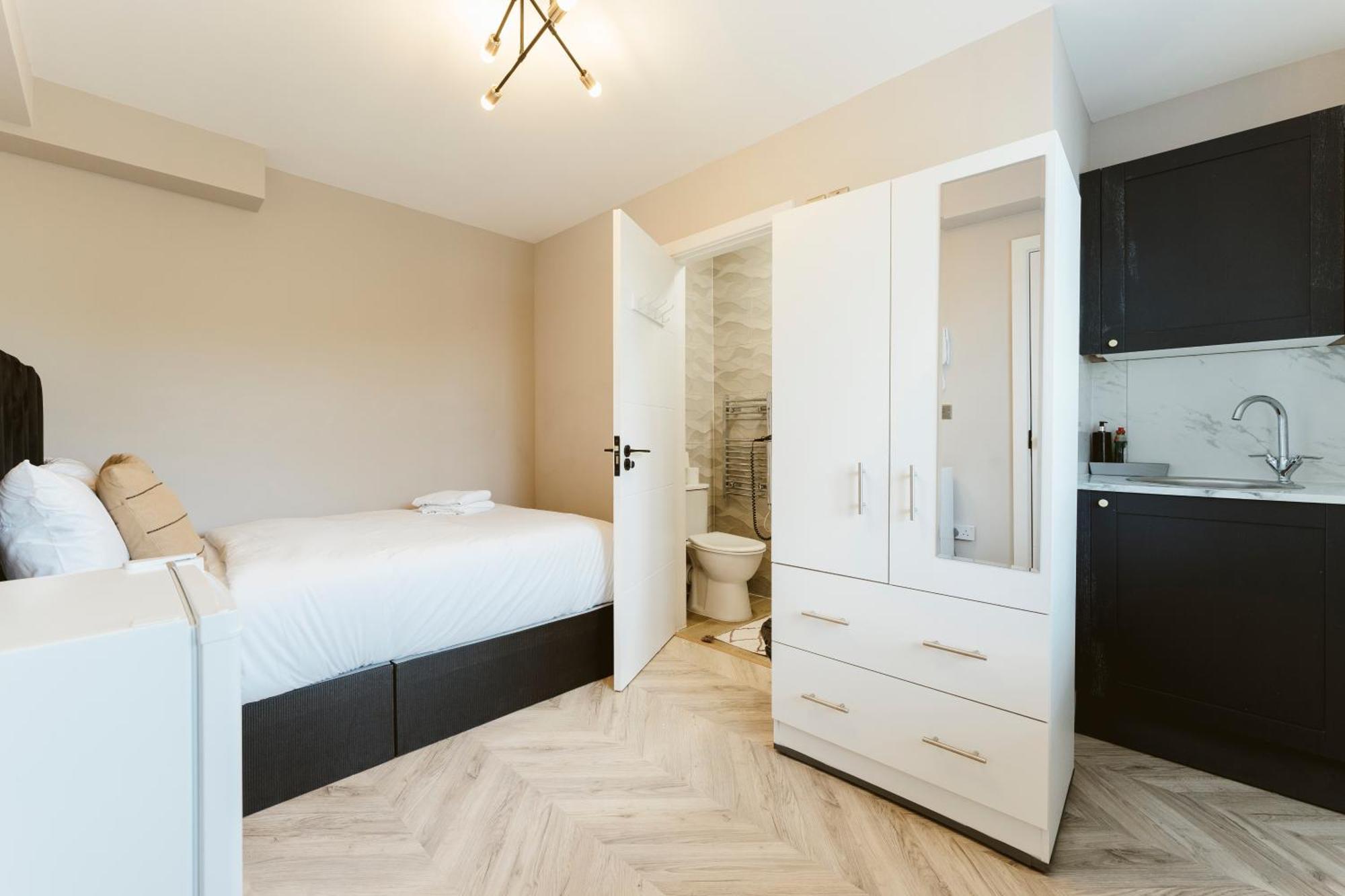 West Drayton Self Contained Studios Exteriör bild