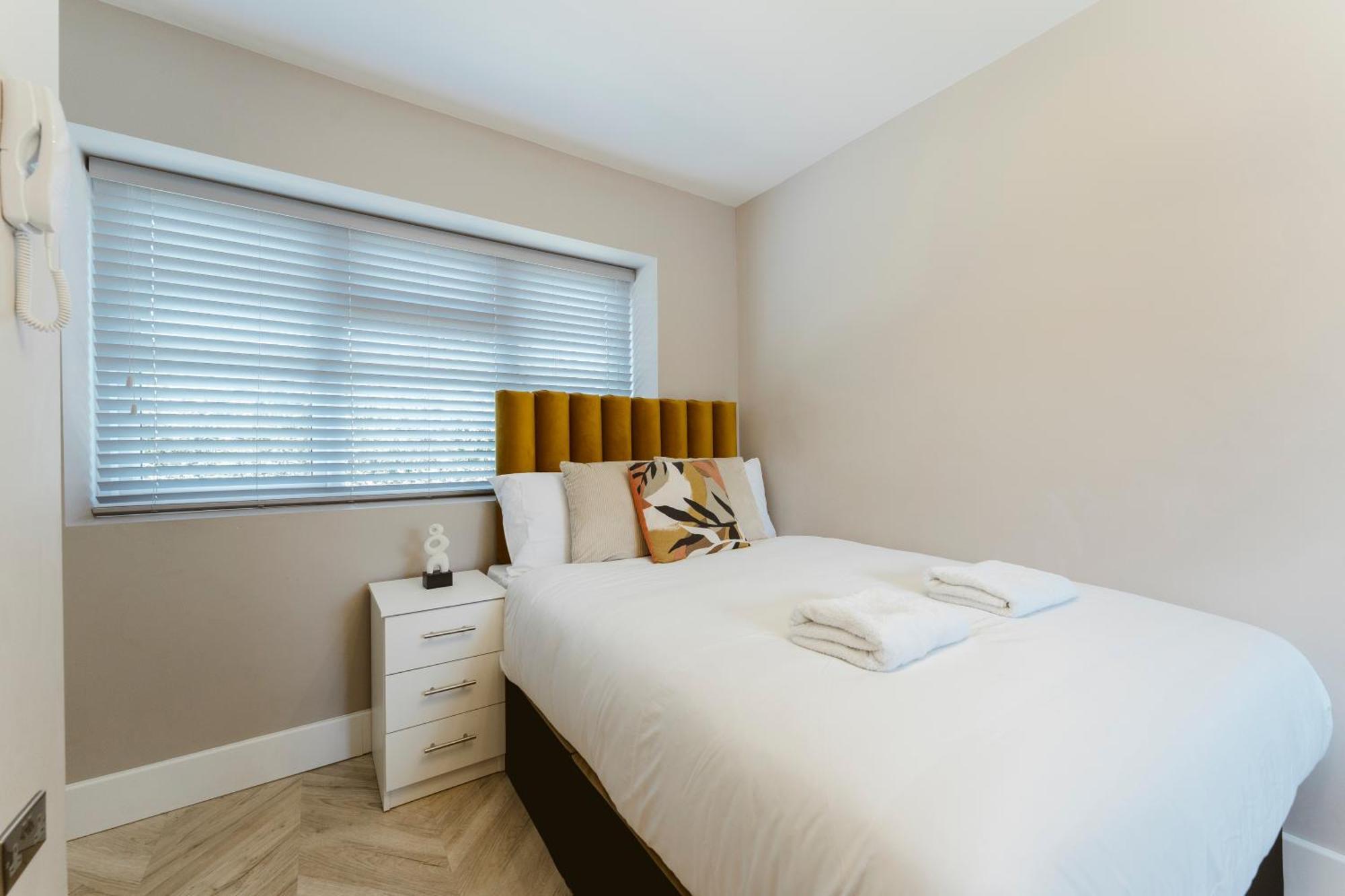 West Drayton Self Contained Studios Exteriör bild