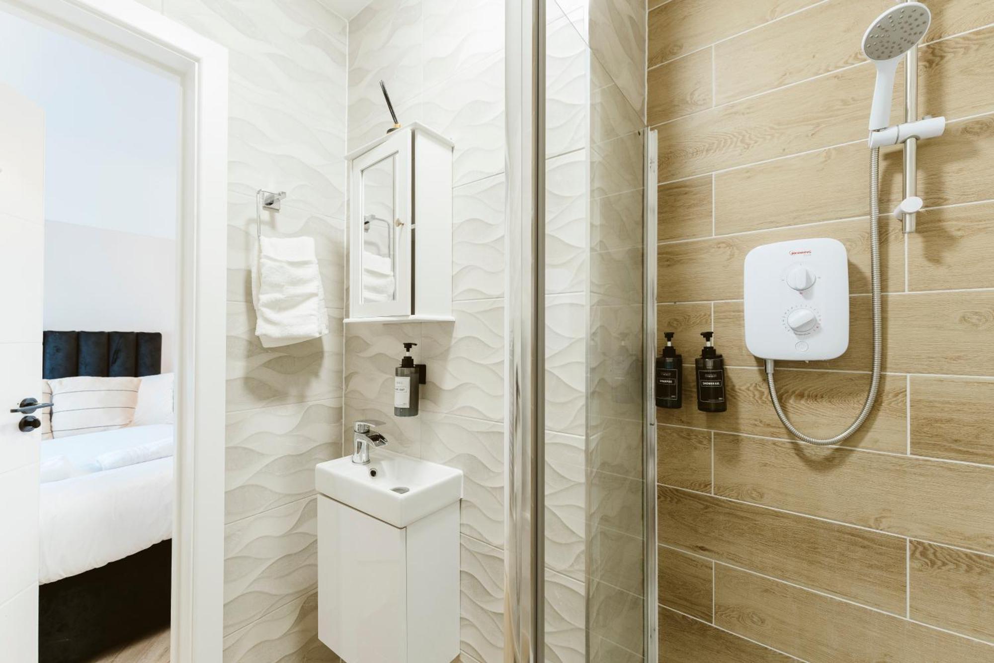 West Drayton Self Contained Studios Exteriör bild